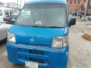 Daihatsu Hijet 2012 Blue