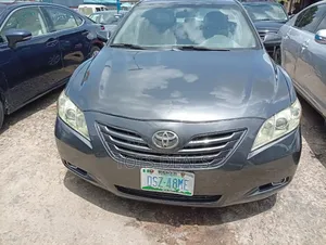 Toyota Camry LE 4dr Sedan (2.4L 4cyl 5A) 2008 Gray