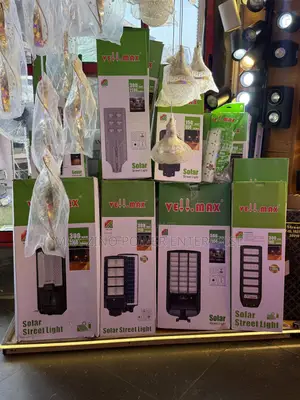Vell Max Solar Street Light