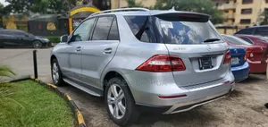 Mercedes-Benz M Class 2011 Silver