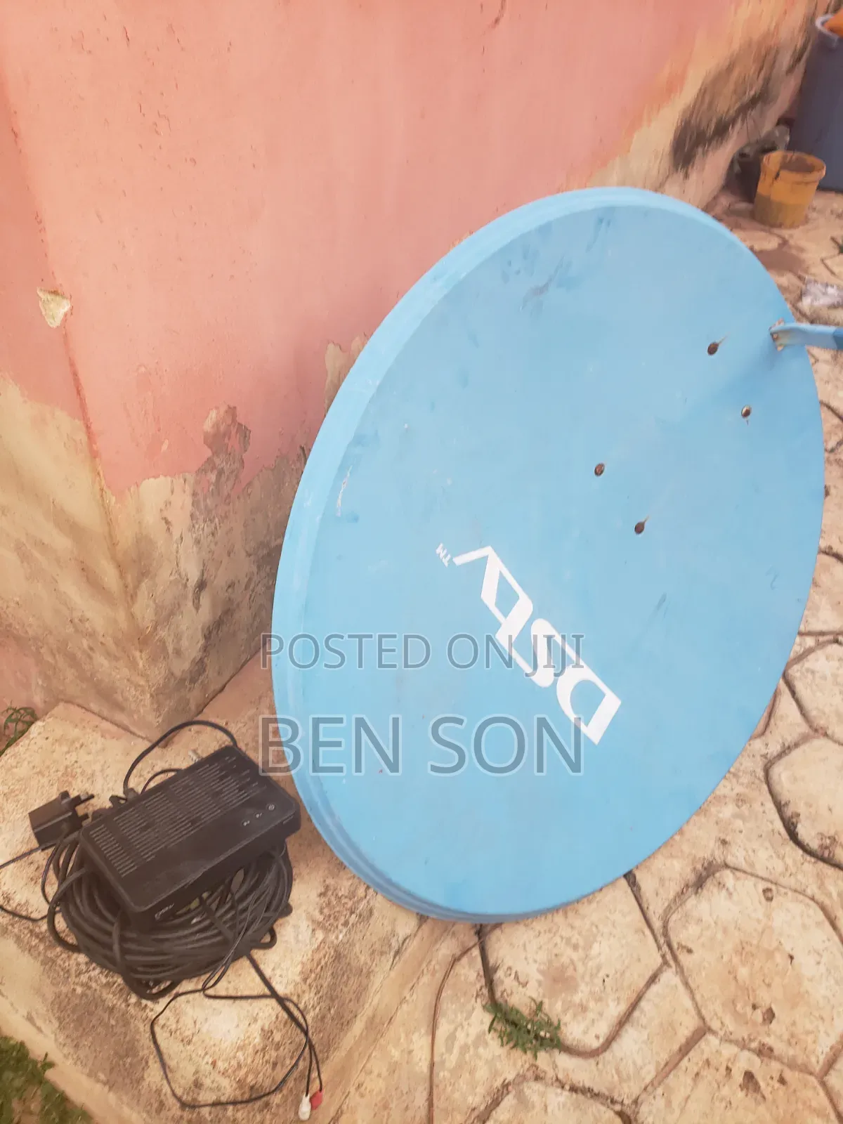 DSTV Decoder