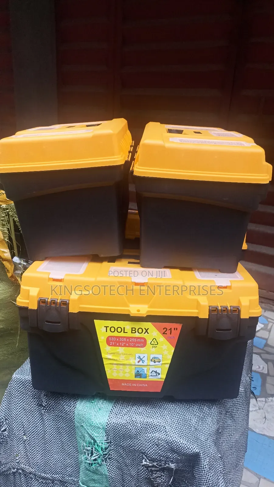 Plastic Empty Tools Box 21"