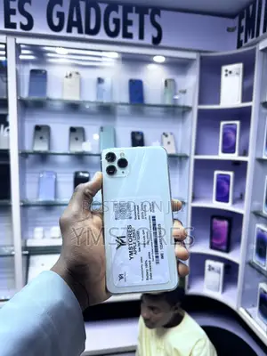Apple iPhone 11 Pro Max 64 GB White