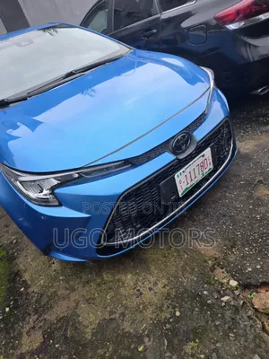 Toyota Corolla XSE 2020 Blue