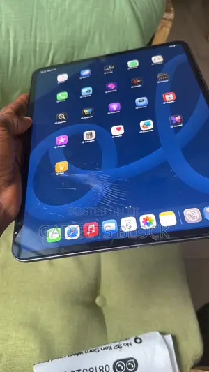 Apple iPad Pro 13 (2025) 512 GB Gray