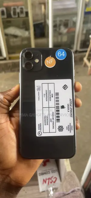 Apple iPhone 11 64 GB Black