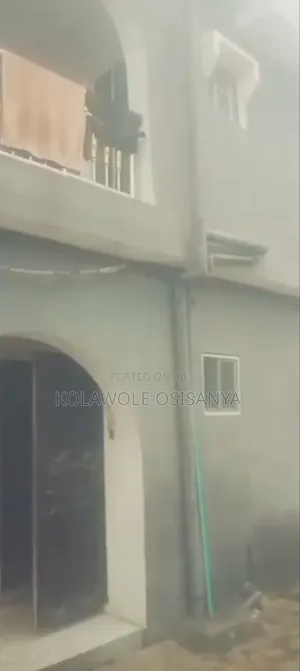 3bdrm Apartment in Idimu for rent