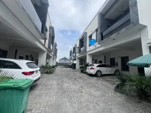 4bdrm Duplex in Orchid Lekki Lagos for sale