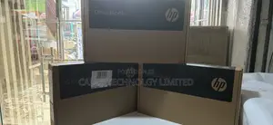 New Laptop HP OmniBook 5 Flip 16GB Intel Core 7 SSD 512GB