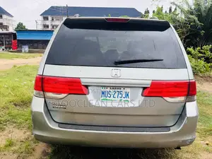 Honda Odyssey 2010 Gray