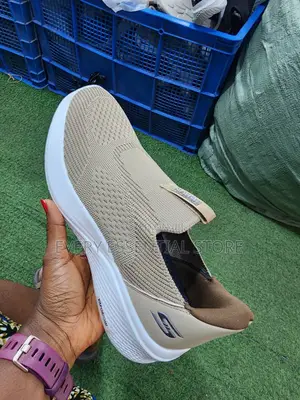 Skechers Vapor Foam Breatheable Sneakers With Soft Memory Foam Insole