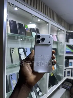 New Apple iPhone 17 Pro 256 GB White