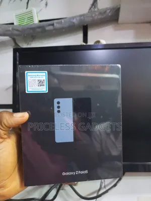 New Samsung Galaxy Z Fold 5 512 GB Blue