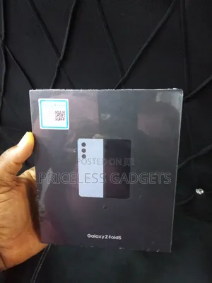 New Samsung Galaxy Z Fold 5 256 GB Silver
