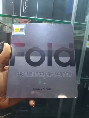New Samsung Galaxy Z Fold4 512 GB Black