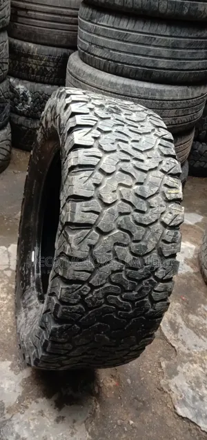 325/60r20 Bfgoodrich Tire Original Tokunbo