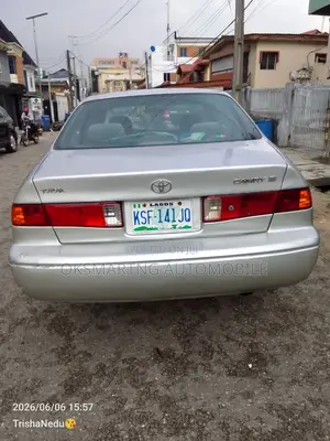 Toyota Camry LE 4dr Sedan (2.4L 4cyl 5M) 2002 Silver
