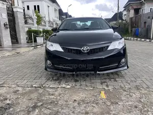 Toyota Camry SE Limited Edition 4dr Sedan (2.5L 4cyl 6A) 2012 Black