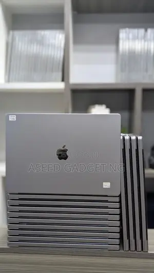 Laptop Apple MacBook 16GB Intel Core i7 SSD 256GB
