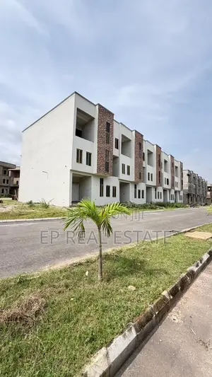 5bdrm Duplex in Jabi for sale