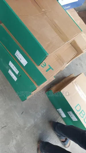 Schneider D8 3phase Distribution Board