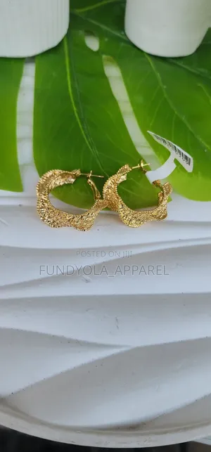 Loop Brazilian Copy Gold Earring