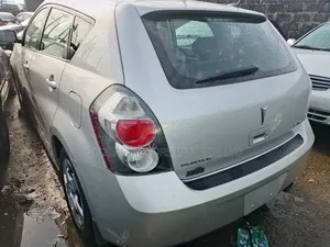 Toyota Pontiac Vibe 2010/2011. Full Option