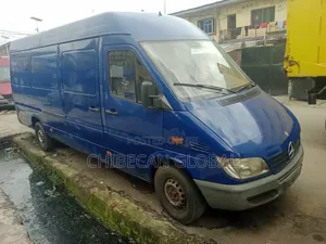 Mercedes-Benz Sprinter 2006 Blue