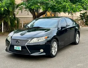Lexus ES 2014 Black