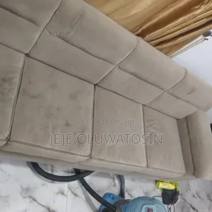 Chair Washing and Dry Vaccuum