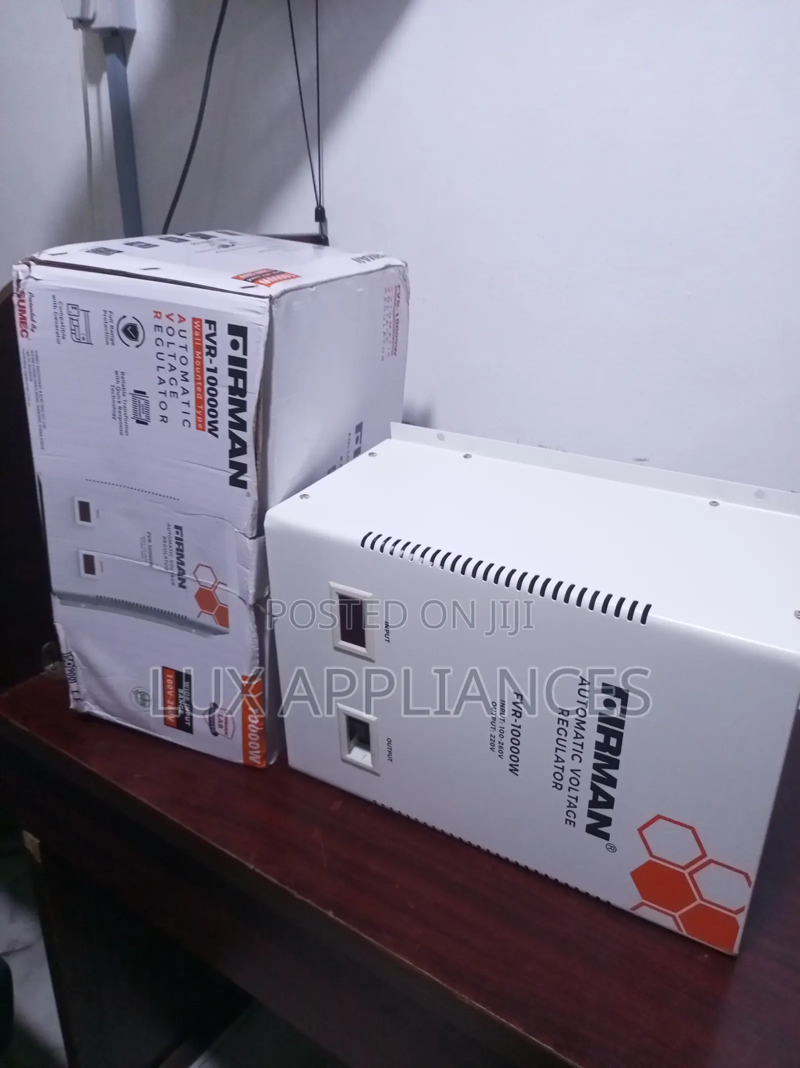 Firman 10000w Digital Voltage Stabilizer