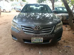 Toyota Camry 2010 Gray