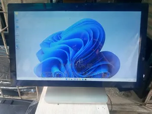 Desktop Computer Lenovo ideacentre AIO 330 8GB Intel Core i7 SSD 256GB