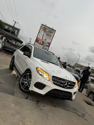 Mercedes-Benz GLE-Class AMG GLE 43 4MATIC 2018 White