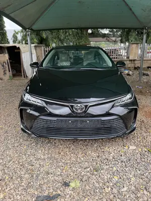 Toyota Corolla 2025 Black