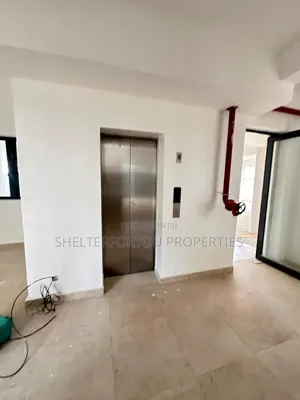 2bdrm Apartment in Lekki Phase 1 for rent