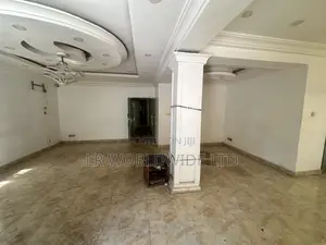 8bdrm Duplex in Wuse 2 for sale