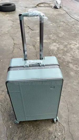 Quality Luggage Medium Size