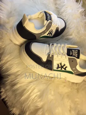 Sage Sneakers