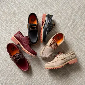 The Authentic 3-Eye Lug Boat Shoes in Lime Washed Cement