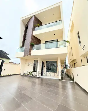 5bdrm Duplex in Lekki Phase 2 for sale