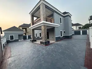 4-Bedroom Fully Detached Duplex With Double Parlour