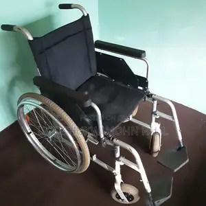 120 Kg Heavy-Duty Wheelchair
