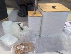 Luxury Toilet Set