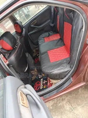Toyota Camry 2000 Red