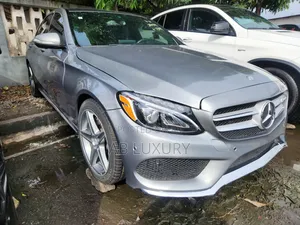 Mercedes-Benz C400 4Matic AWD Sedan (3.0L V6 7A) 2015 Gray