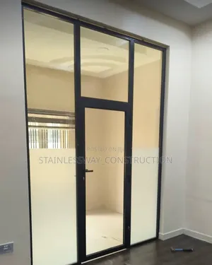 Workzone Partition Experts With Black Profile