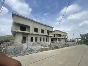 4bdrm Duplex in Fort Royal Homes, Kiami for sale