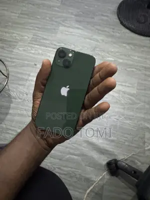 Apple iPhone 13 128 GB Green