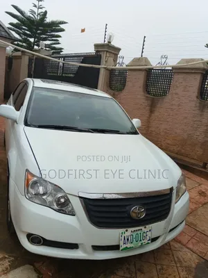 Toyota Avalon 2009 White